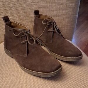 G.H. BASS & Co. Men's Brown Suede Chukka Boots Size 10 1/2 D